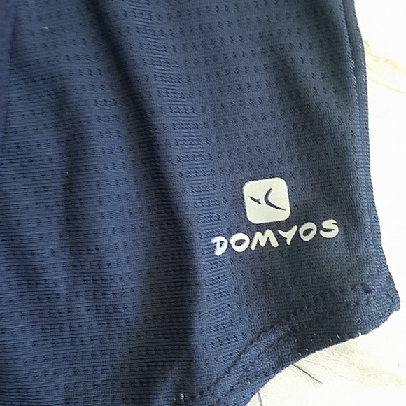 ❗SALE 3for10❗DOMYOS Sweat wicking top Size S - Picture 2 of 4